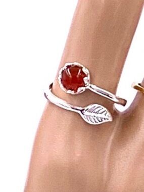 CARNELIAN Silver plated leaf ring ‎ adjustable hand crafted